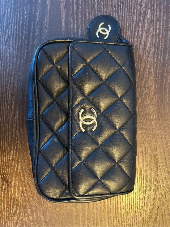 CHANEL Handbags - Chanel Black Quilted Leather Clutch
